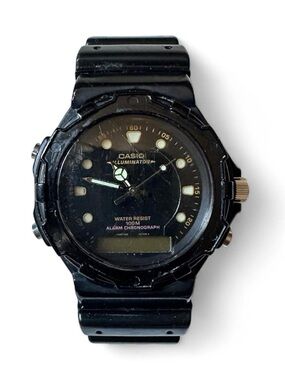 Vintage Casio Illuminator Black Water-Resistant Sport Watch